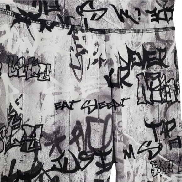 FLYWHEEL Graffiti Crop Leggings - Picture 3 of 7